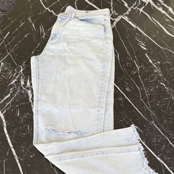 rag & bone Denim - rag & bone Light Blue Cropped High-Rise Straight Jeans